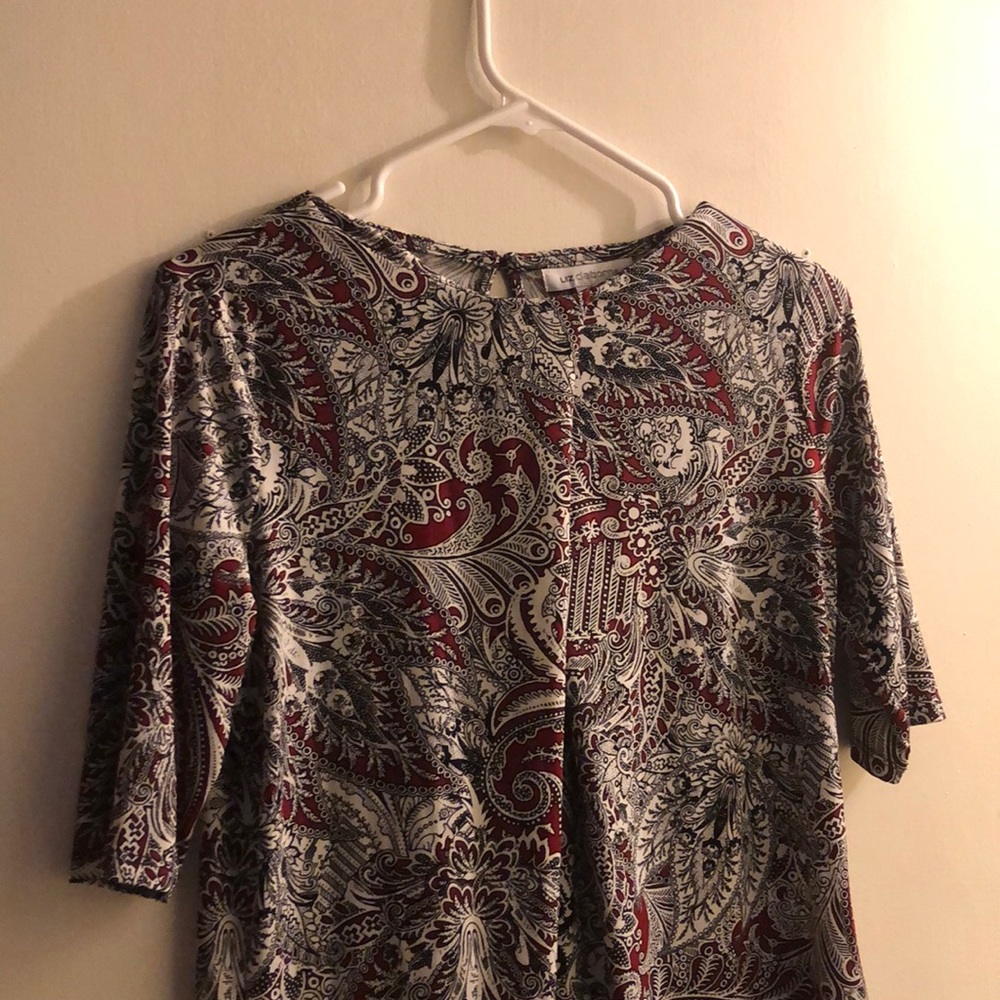 Liz Claiborne top quarter sleeves 😍